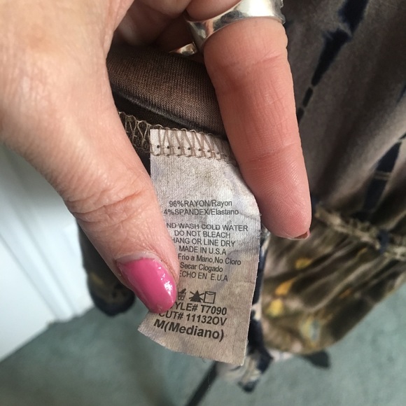 Olivia- Tie Dye Dress - Picture 6 of 6